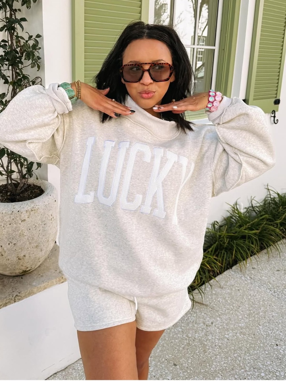 Etta & East “Lucky” mock neck/shorts size 2XL